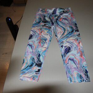 Multi Color Chit Chat Capris Size XXL/16